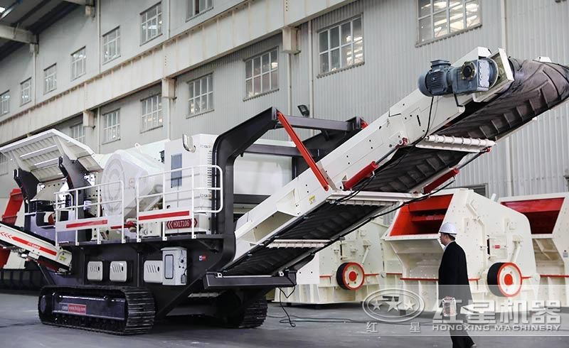 履帶車載移動碎石機，遙控作業(yè)，靈活機動，轉(zhuǎn)場自由