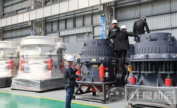 全液壓圓錐破碎機(jī)，液壓過(guò)載保護(hù)裝置，自動(dòng)調(diào)節(jié)出料粒度