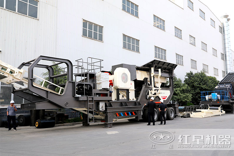 顎式移動磕石機，石頭粗碎更給力