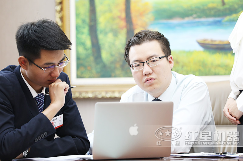 量身為用戶設(shè)計風(fēng)化石制砂、洗沙設(shè)備方案