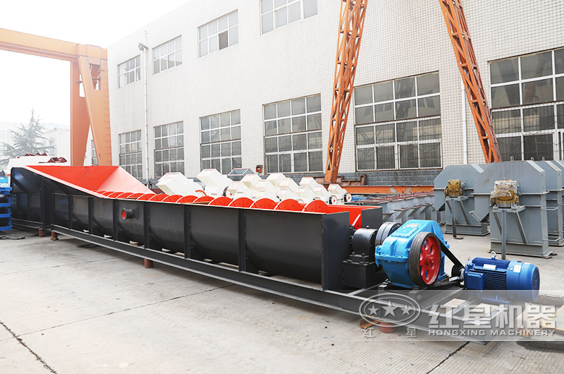 螺旋洗砂機(jī)，占地面積較大